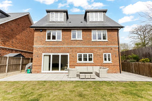 Photo 8- click for photo gallery